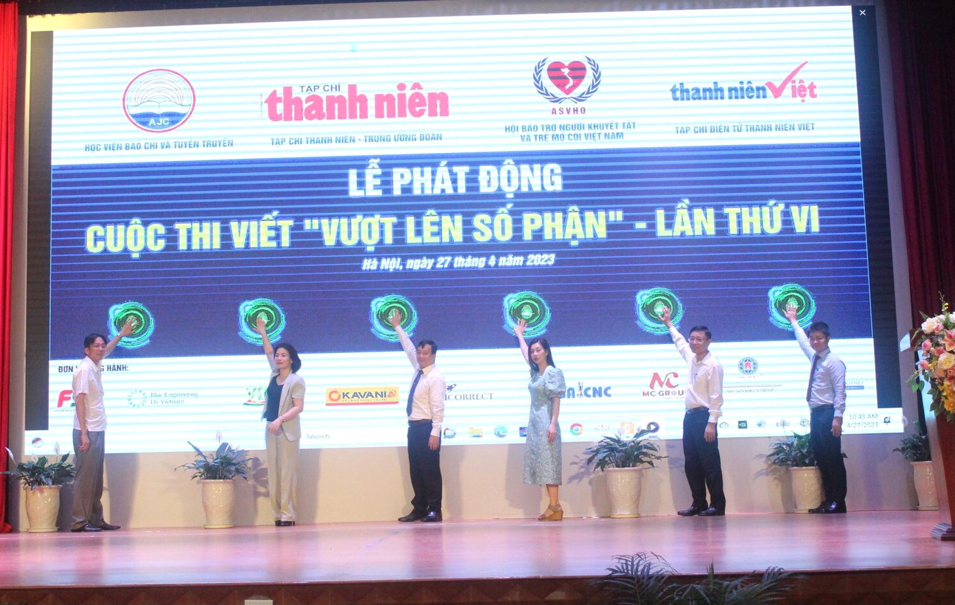 Ban tổ chức phát động cuộc thi viết "Vượt lên số phận" lần thứ VI