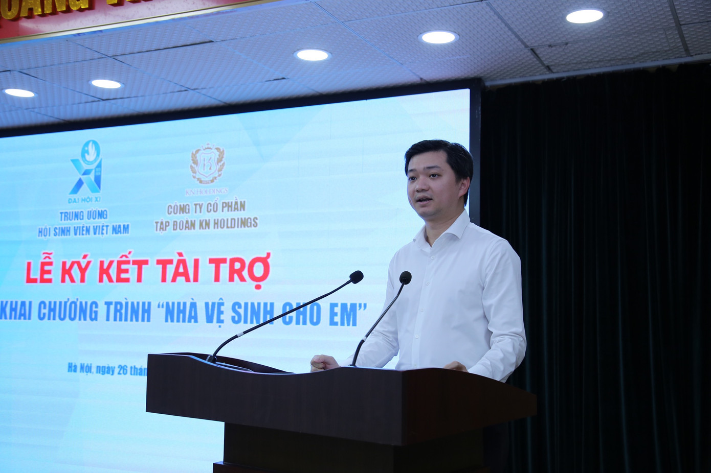 Anh Nguyễn Minh Triết, Bí thư T.Ư Đoàn, Chủ tịch T.Ư Hội SVVN phát biểu tại lễ ký kết Anh Nguyễn Minh Triết, Bí thư T.Ư Đoàn, Chủ tịch T.Ư Hội SVVN phát biểu tại lễ ký kết