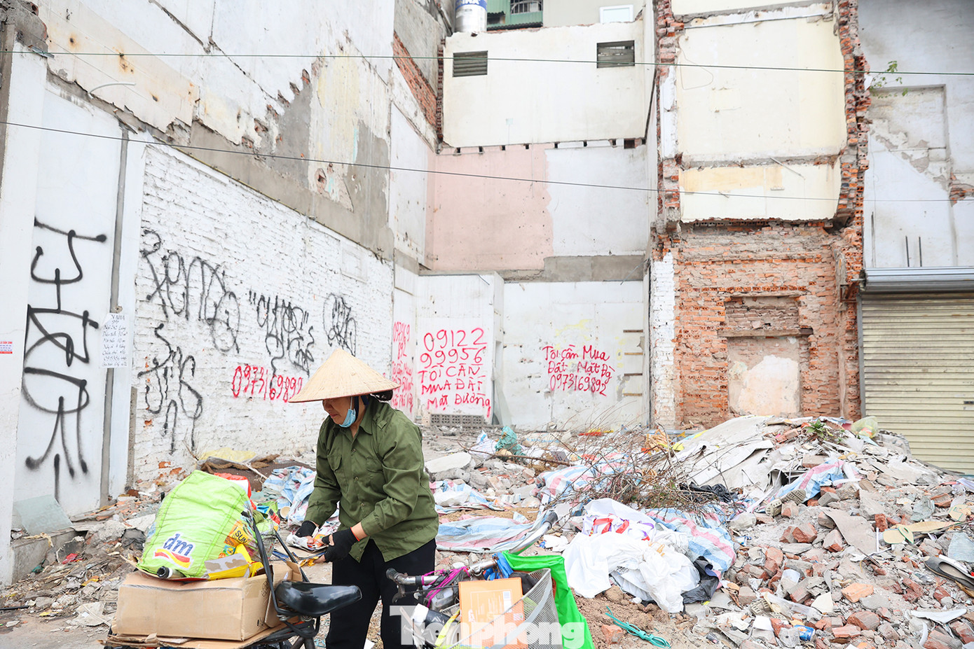 Theo quy định giá đất của UBND TP Hà Nội, tại vị trí trên phố Chùa Bộc (quận Đống Đa) được dùng làm căn cứ bồi thường, hỗ trợ giải phóng mặt bằng là 47.148.780 đồng/m2. Theo quy định giá đất của UBND TP Hà Nội, tại vị trí trên phố Chùa Bộc (quận Đống Đa) được dùng làm căn cứ bồi thường, hỗ trợ giải phóng mặt bằng là 47.148.780 đồng/m2.