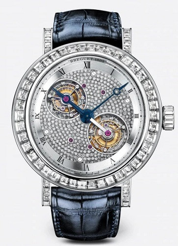 Chiếc Breguet Classique Grande Complication Double Tourbillon có giá 800.000 USD. Ảnh: IG/Breguet.