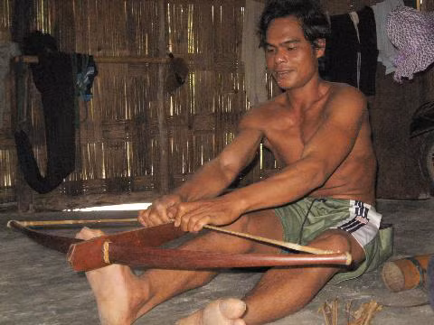 Xạ thủ nỏ Cao Văn Bương 