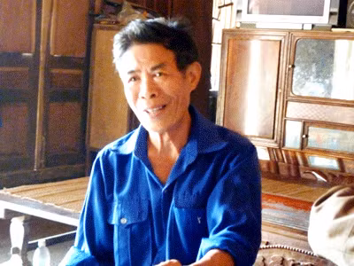 Người đàn ông 10 năm làm thuê xứ người để lặn lội tìm con