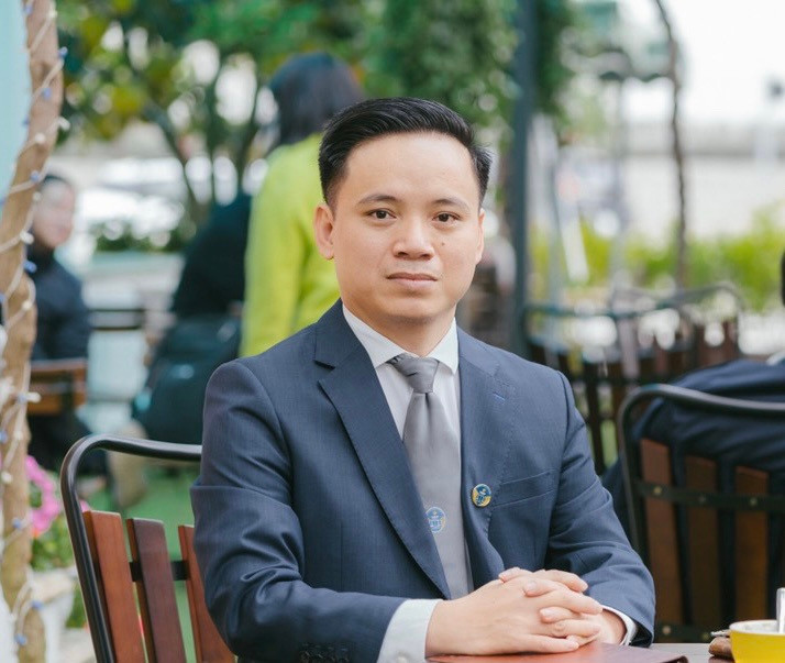 Luật sư Nguyễn Ngọc Hùng, Trưởng văn phòng Luật sư Kết Nối, Đoàn Luật sư TP. Hà Nội Luật sư Nguyễn Ngọc Hùng, Trưởng văn phòng Luật sư Kết Nối, Đoàn Luật sư TP. Hà Nội