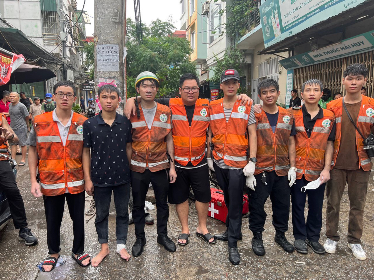 Đội hỗ trợ FAS ANGEL hỗ trợ lực lượng chức năng cứu nạn, cứu hộ trong vụ hỏa hoạn. Đội hỗ trợ FAS ANGEL hỗ trợ lực lượng chức năng cứu nạn, cứu hộ trong vụ hỏa hoạn.