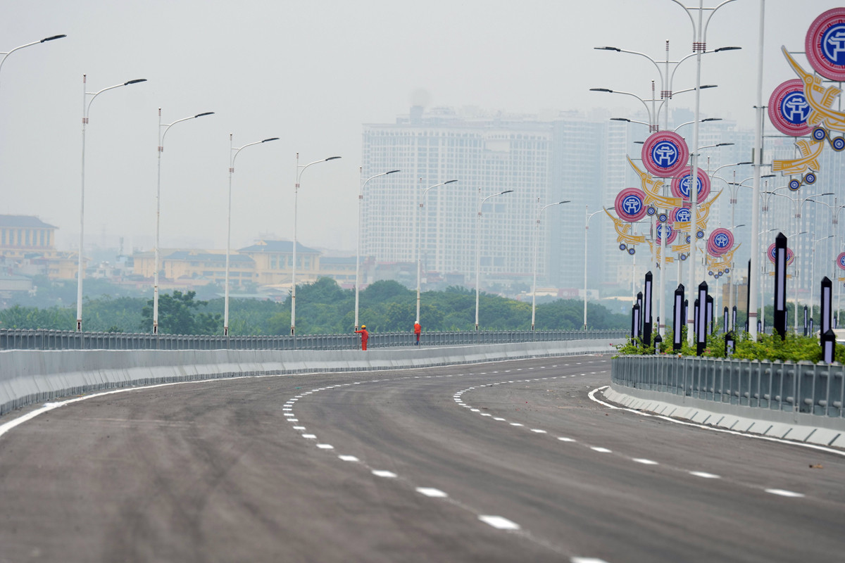 Cầu Vĩnh Tuy giai đoạn 2 đã thông xe vào ngày 31/8/2023