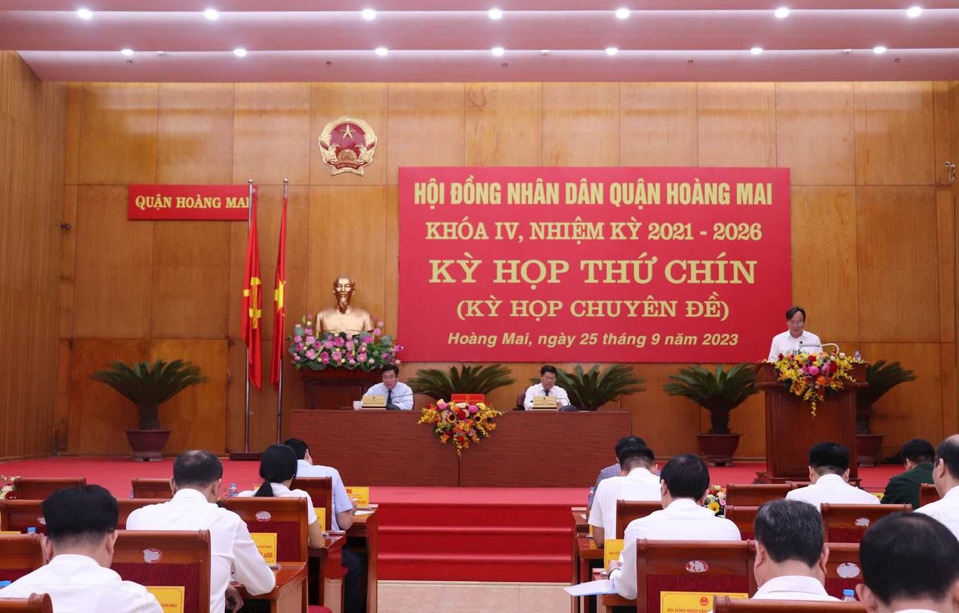 Quang cảnh kỳ họp