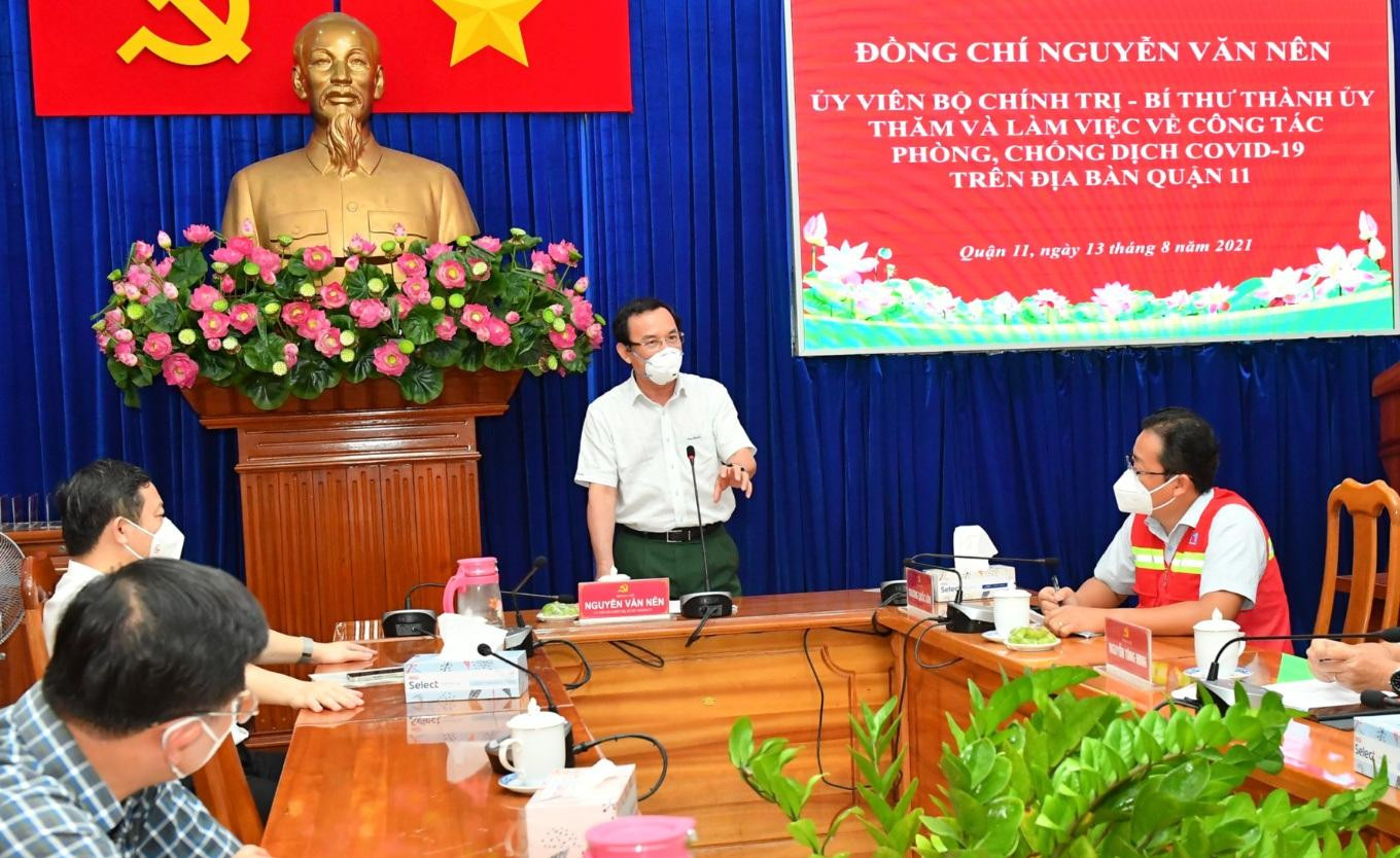 Bí thư Thành ủy TPHCM Nguyễn Văn Nên làm việc với lãnh đạo quận 11 về công tác chống dịch