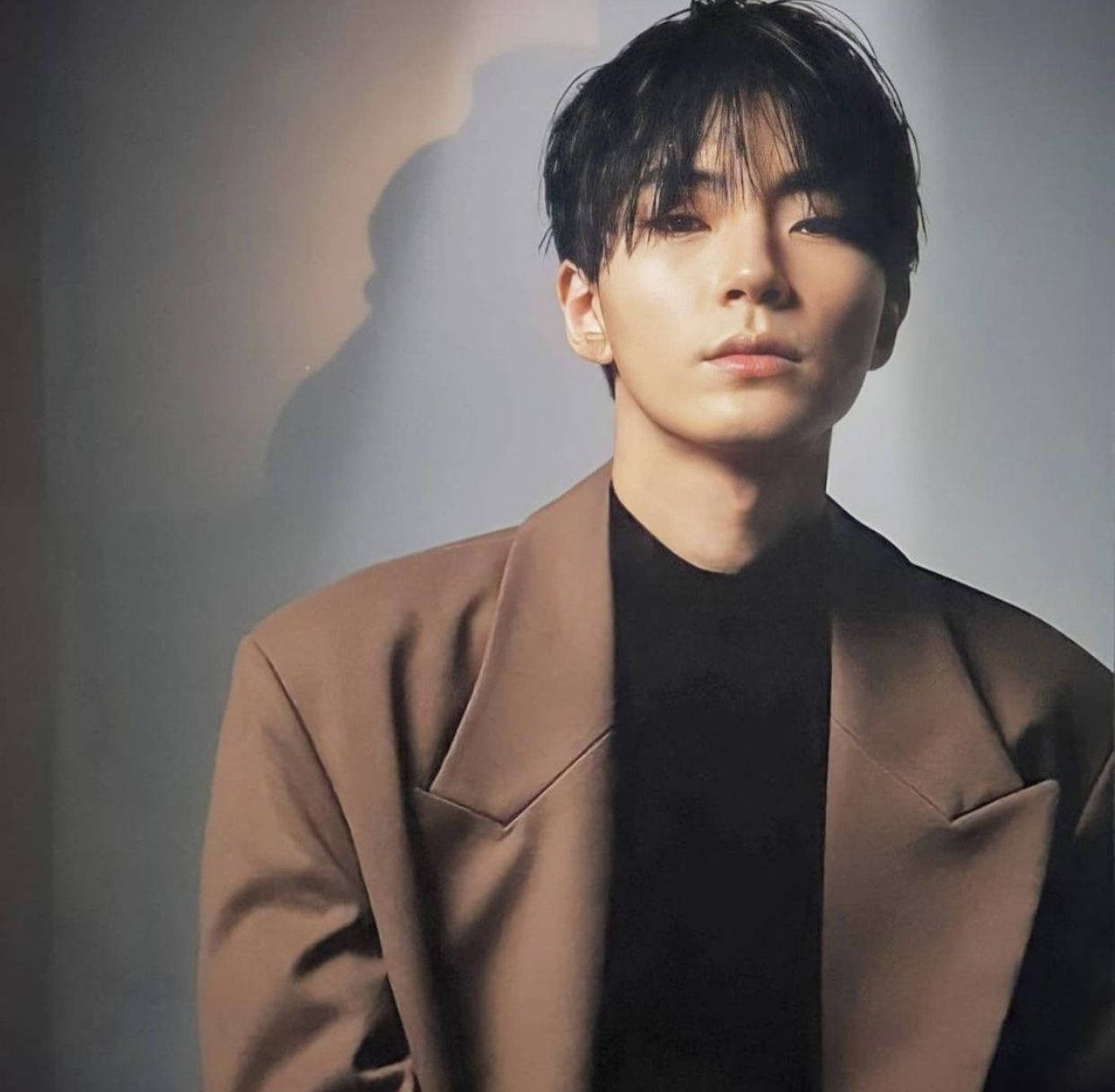 Hwang In Yeop được khán giả "nhớ mặt đặt tên" bằng hàng loạt các vai nam phụ "ngoài lạnh trong nóng", luôn chịu cảnh "trồng cây si" nữ chính. Hwang In Yeop được khán giả "nhớ mặt đặt tên" bằng hàng loạt các vai nam phụ "ngoài lạnh trong nóng", luôn chịu cảnh "trồng cây si" nữ chính.