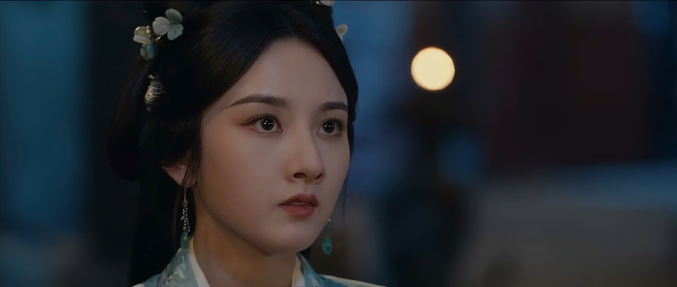 Thái độ sắc bén của nữ quân không chỉ thuyết phục chúa công mà toàn bộ thuộc hạ của chàng.