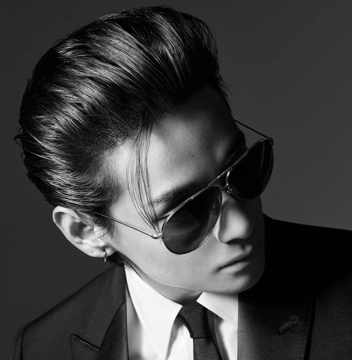 Chưa rõ vai diễn của V sẽ là gì, anh có cảnh quay chung với IU hay không, nhưng sự tái xuất của diễn viên Kim Taehyung (tên thật của V) khiến fan háo hức. Chưa rõ vai diễn của V sẽ là gì, anh có cảnh quay chung với IU hay không, nhưng sự tái xuất của diễn viên Kim Taehyung (tên thật của V) khiến fan háo hức.