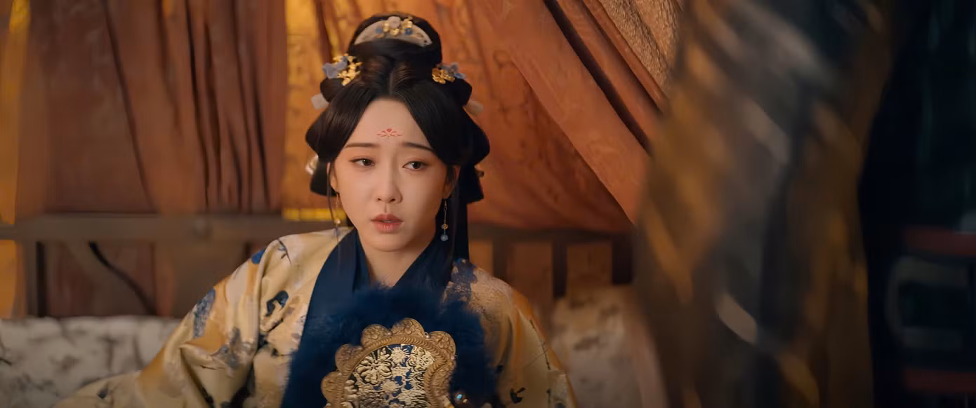 Đây đều là mưu kế của Nga Hoàng để lấy lòng thương hại của chúa công, miếng ngọc cũng là do cô ta tự tay đập vỡ.