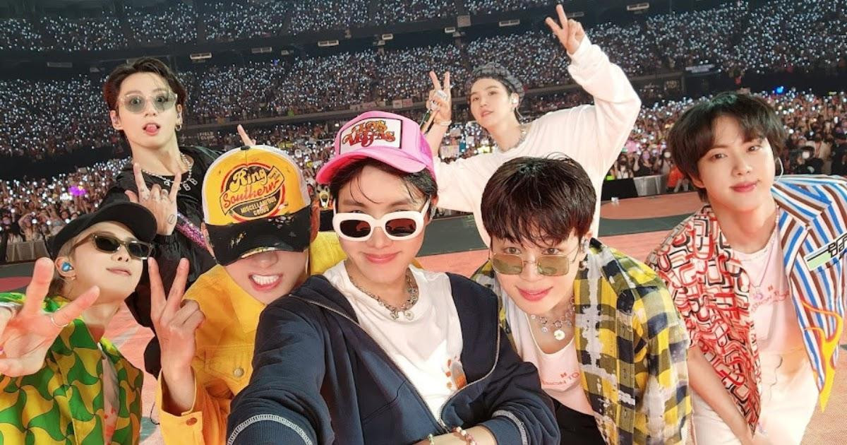 Không thể thực hiện concert có khán giả trong gần 2 năm, nếu Permission to Dance on Stage không diễn ra, hẳn sẽ là một điều hối tiếc to lớn cho BTS và fan. Không thể thực hiện concert có khán giả trong gần 2 năm, nếu Permission to Dance on Stage không diễn ra, hẳn sẽ là một điều hối tiếc to lớn cho BTS và fan.