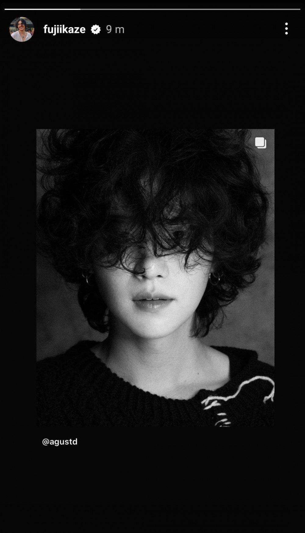 Fujii Kaze bất ngờ chia sẻ lại bài đăng của SUGA lên Story Instagram cá nhân. Fujii Kaze bất ngờ chia sẻ lại bài đăng của SUGA lên Story Instagram cá nhân.