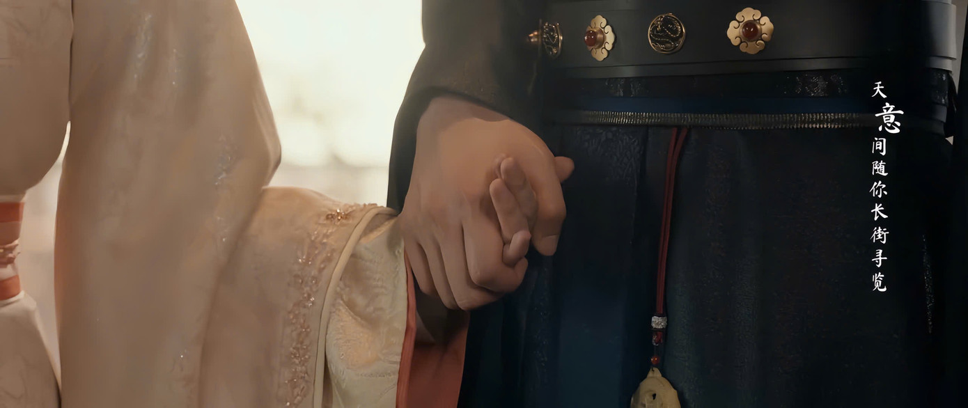 Chemistry giữa Tống Tổ Nhi - Lưu Vũ Ninh được đánh giá ngọt ngào hơn hẳn 5 tập đầu. Biểu cảm của nam diễn viên cũng được khen đa dạng hơn trước.