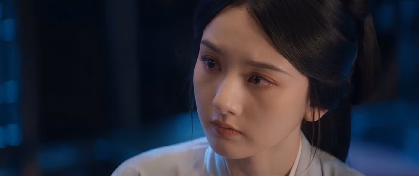 Lắng nghe nội tâm mà chàng giấu kín suốt bấy lâu, Kiều Man nhẹ nhàng ôm chàng trong nước mắt: "Nam quân đã là gia chủ tốt nhất của Ngụy gia".