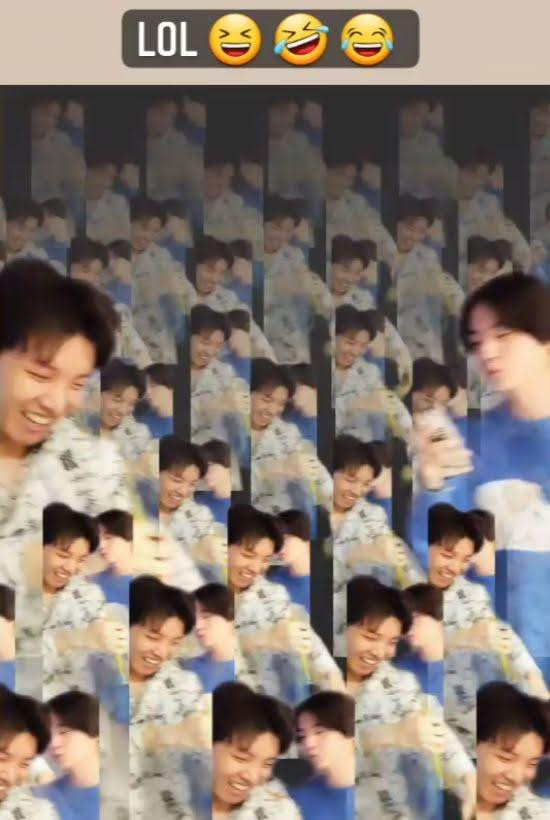 Một bức ảnh chứa đựng đầy sự hỗn loạn từ chính chủ. Một bức ảnh chứa đựng đầy sự hỗn loạn từ chính chủ.