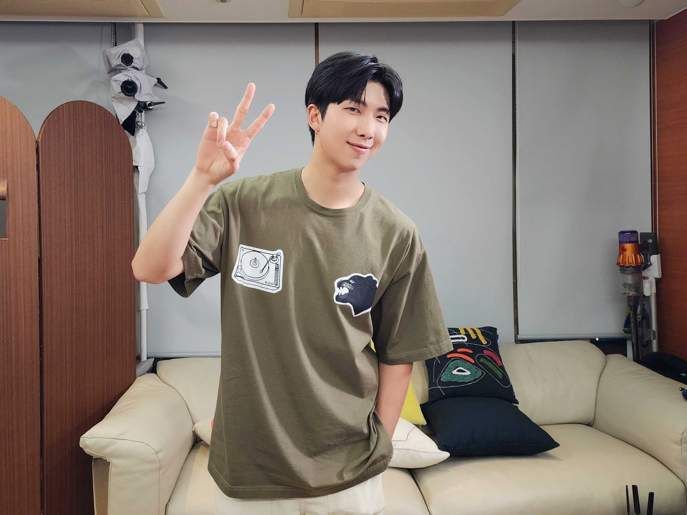 Tập đoàn Đường sắt Korail cho biết đã đình chỉ và kỷ luật nhân viên này. Tập đoàn Đường sắt Korail cho biết đã đình chỉ và kỷ luật nhân viên này.