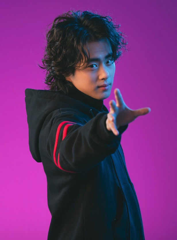 Nghệ Thuật Săn Quỷ Và Nấu Mì phần 2 còn đánh dấu màn tái xuất màn ảnh của nam chính Jo Byung Gyu sau 3 năm kể từ scandal bị tố bạo lực học đường. Nghệ Thuật Săn Quỷ Và Nấu Mì phần 2 còn đánh dấu màn tái xuất màn ảnh của nam chính Jo Byung Gyu sau 3 năm kể từ scandal bị tố bạo lực học đường.