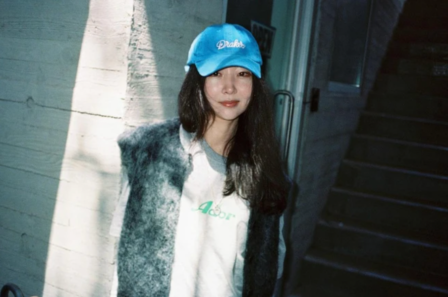 Phát ngôn trên của "mẹ đẻ" NewJeans ngay lập tức thu về hàng loạt phản ứng trái chiều. Phát ngôn trên của "mẹ đẻ" NewJeans ngay lập tức thu về hàng loạt phản ứng trái chiều.