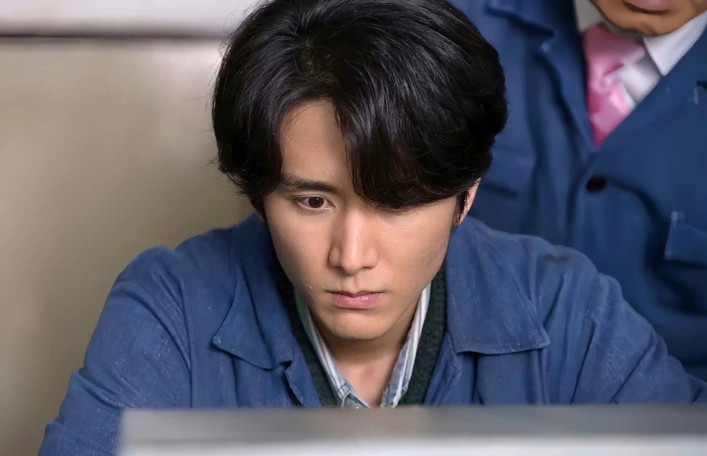 Sau nhiều vòng sàng lọc gay gắt, Liễu Quân đã thành công tái tạo lò xử lý nhiệt.