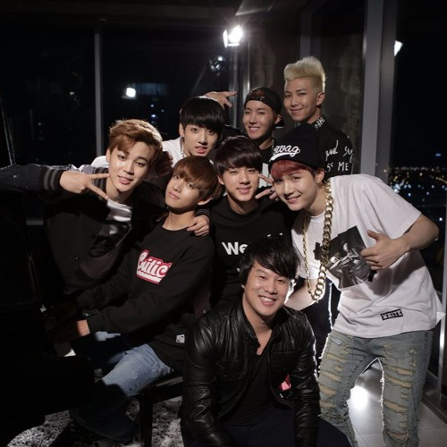 Thanh Bùi cho biết vẫn luôn nhớ mãi khi BTS nói lời cảm ơn sự đóng góp của anh trong những bước đầu tiên trên hành trình âm nhạc của nhóm. Thanh Bùi cho biết vẫn luôn nhớ mãi khi BTS nói lời cảm ơn sự đóng góp của anh trong những bước đầu tiên trên hành trình âm nhạc của nhóm.