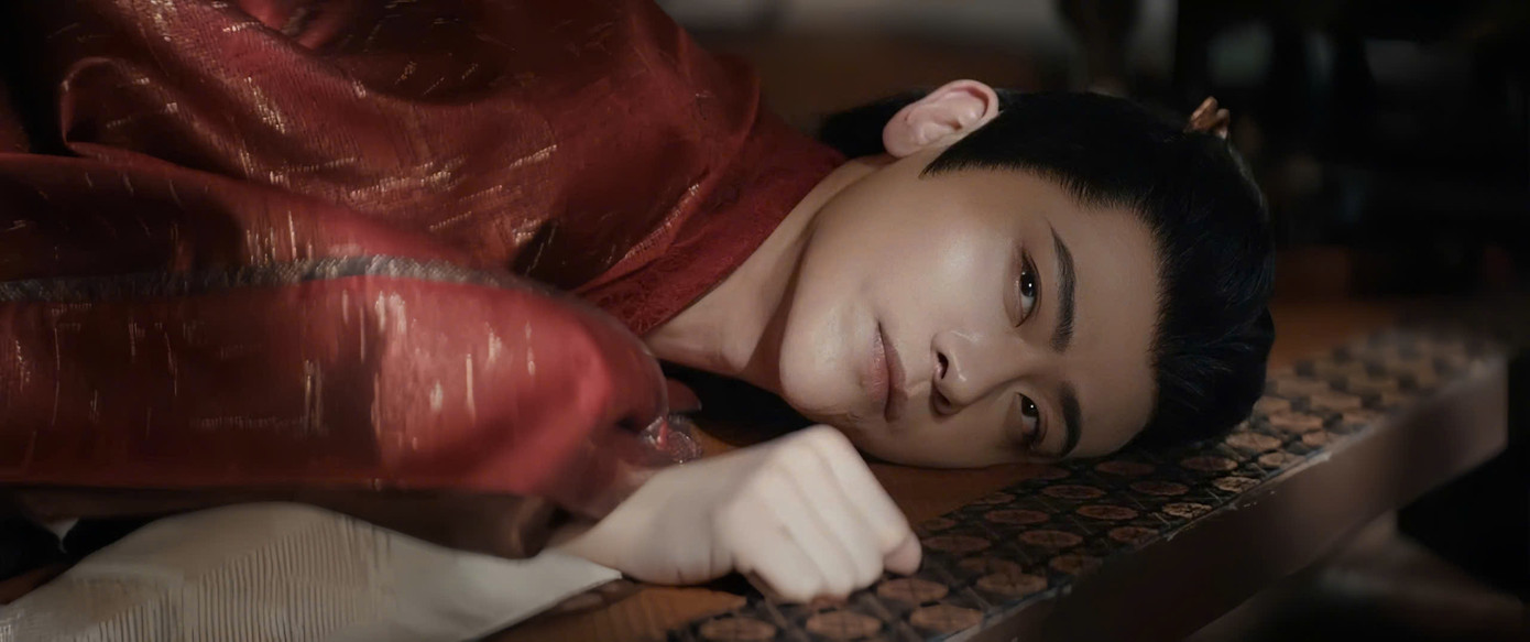 Ngụy Nghiễm vội vàng đi thăm tổ mẫu, có vẻ như hai người sẽ hóa giải mọi khúc mắc từ đời trước ở tập sau. Ngụy Nghiễm vội vàng đi thăm tổ mẫu, có vẻ như hai người sẽ hóa giải mọi khúc mắc từ đời trước ở tập sau.