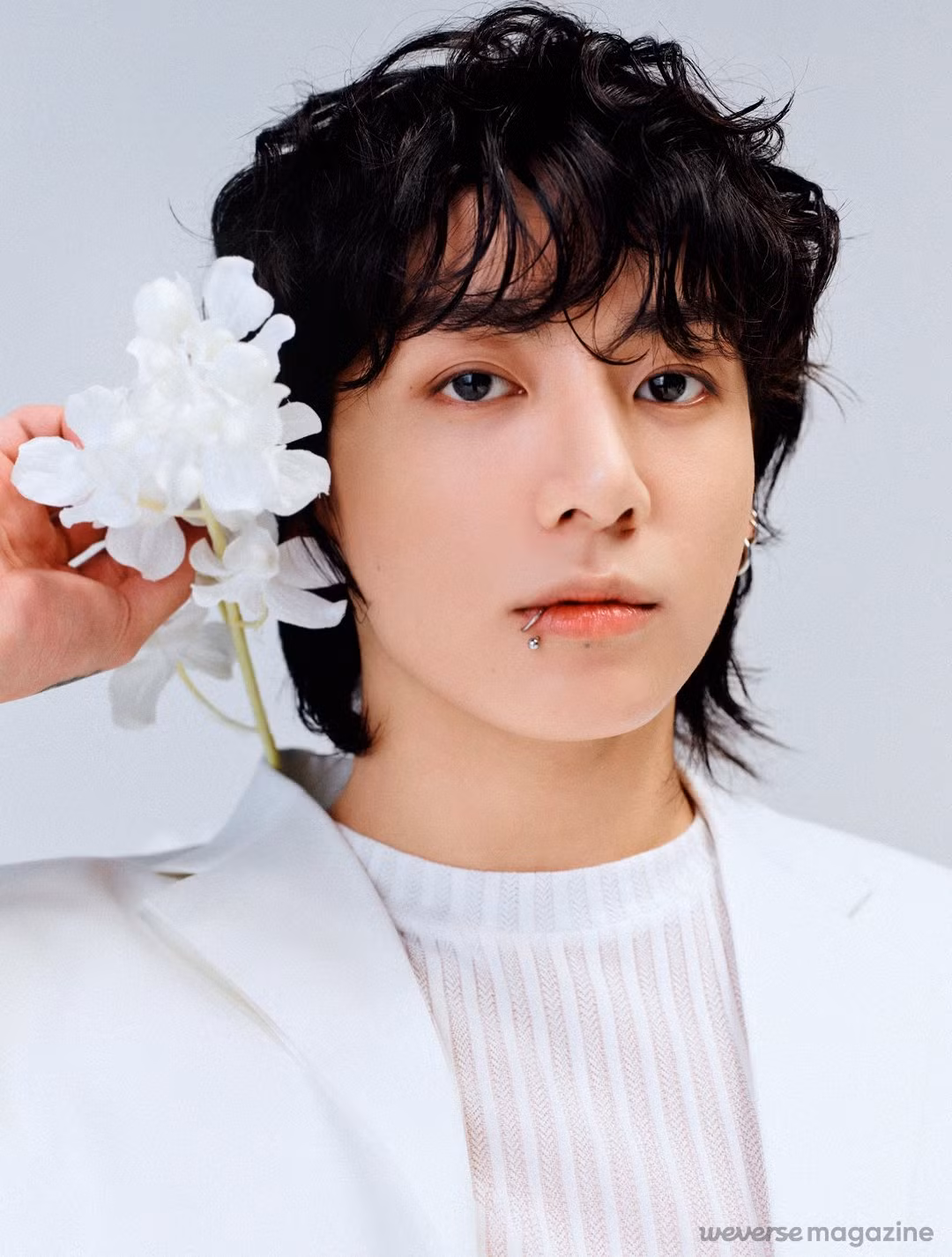 Với những con số biết nói trên, em út BTS đã có một màn debut solo thành công vượt bậc với Seven, tạo nên một cột mốc son hoàn mỹ với tư cách là một nghệ sĩ solo. Với những con số biết nói trên, em út BTS đã có một màn debut solo thành công vượt bậc với Seven, tạo nên một cột mốc son hoàn mỹ với tư cách là một nghệ sĩ solo.