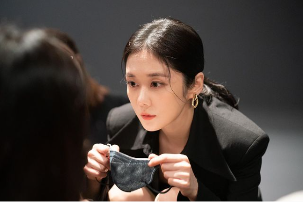 Qua thời gian, vẻ đẹp của Jang Na Ra càng mặn mà nhưng không mất đi sự trong sáng vốn có. Ảnh : @nara0318