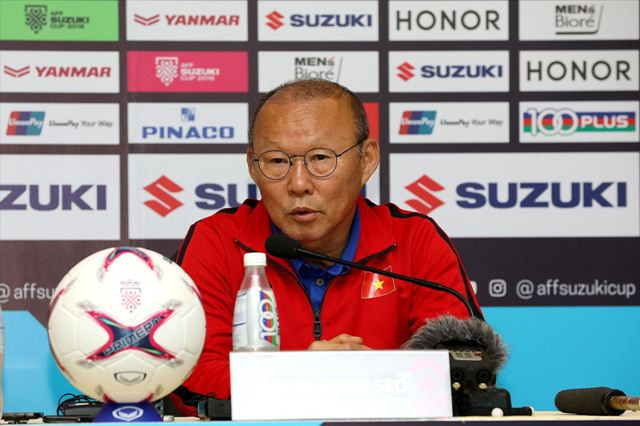 Thắng Campuchia 3-0, tuyển Việt Nam vào bán kết AFF Cup ảnh 23