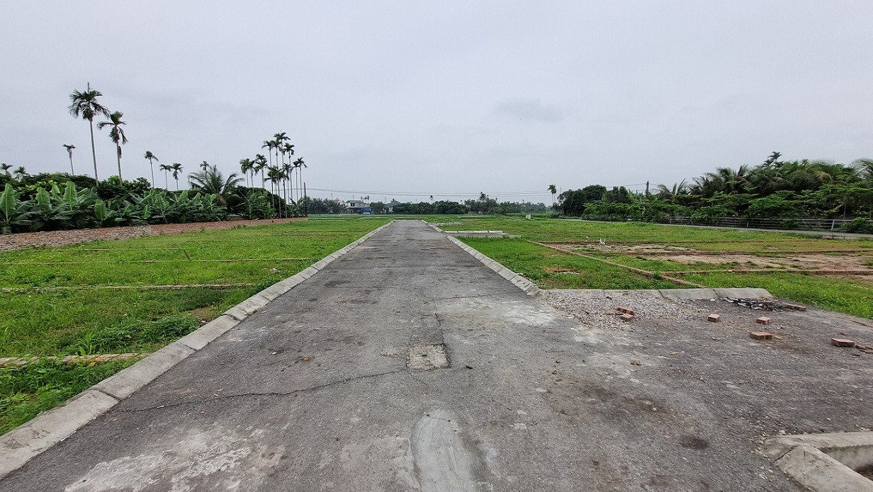 Giá đất nền thời gian qua tại một số địa phương tăng cao nhưng giao dịch ít.