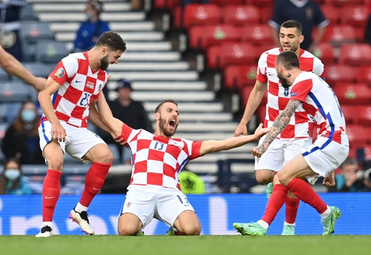 Các cầu thủ Croatia ăn mừng bàn thắng mở tỷ số Các cầu thủ Croatia ăn mừng bàn thắng mở tỷ số
