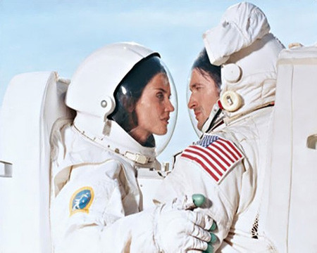 Chắc chắn, việc quan hệ tình dục trên sao Hỏa là có thể được