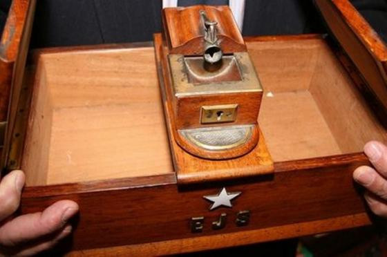 Nội thất sang trọng và kỷ vật siêu đắt đỏ trên tàu Titanic ảnh 11 Nội thất sang trọng và kỷ vật siêu đắt đỏ trên tàu Titanic ảnh 11