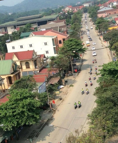 Đám cưới đầy vàng gây xôn xao ở Hà Tĩnh - Ảnh 1