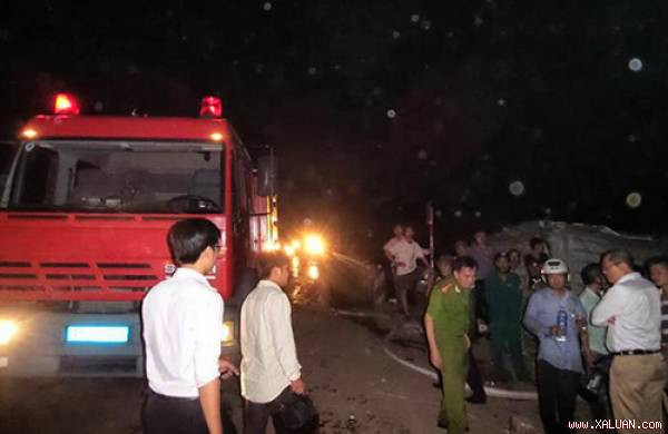 Hiện trường vụ cháy chợ Nong. Ảnh: Lê Hiếu - VOV Miền Trung