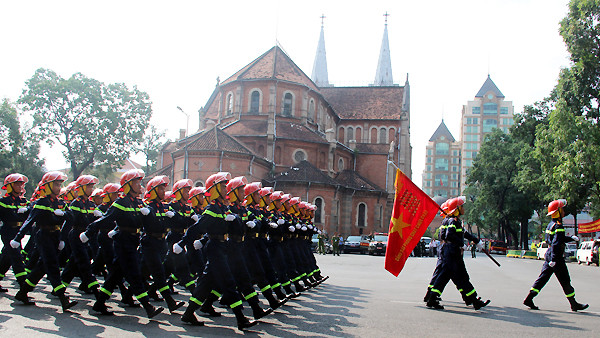 Hùng tráng 40 năm Giải phóng miền Nam, thống nhất đất nước ảnh 14