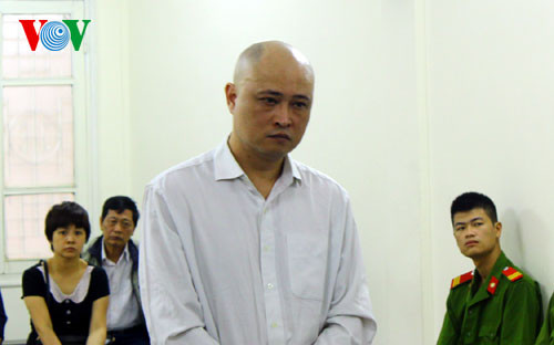 Bênh vợ hàng xóm, bị bắt đền 53 tỷ đồng ảnh 1