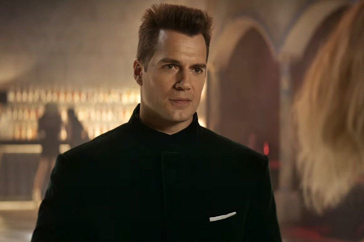 Xuất hiện mờ nhạt, tài tử Henry Cavill không thể cứu được phim.