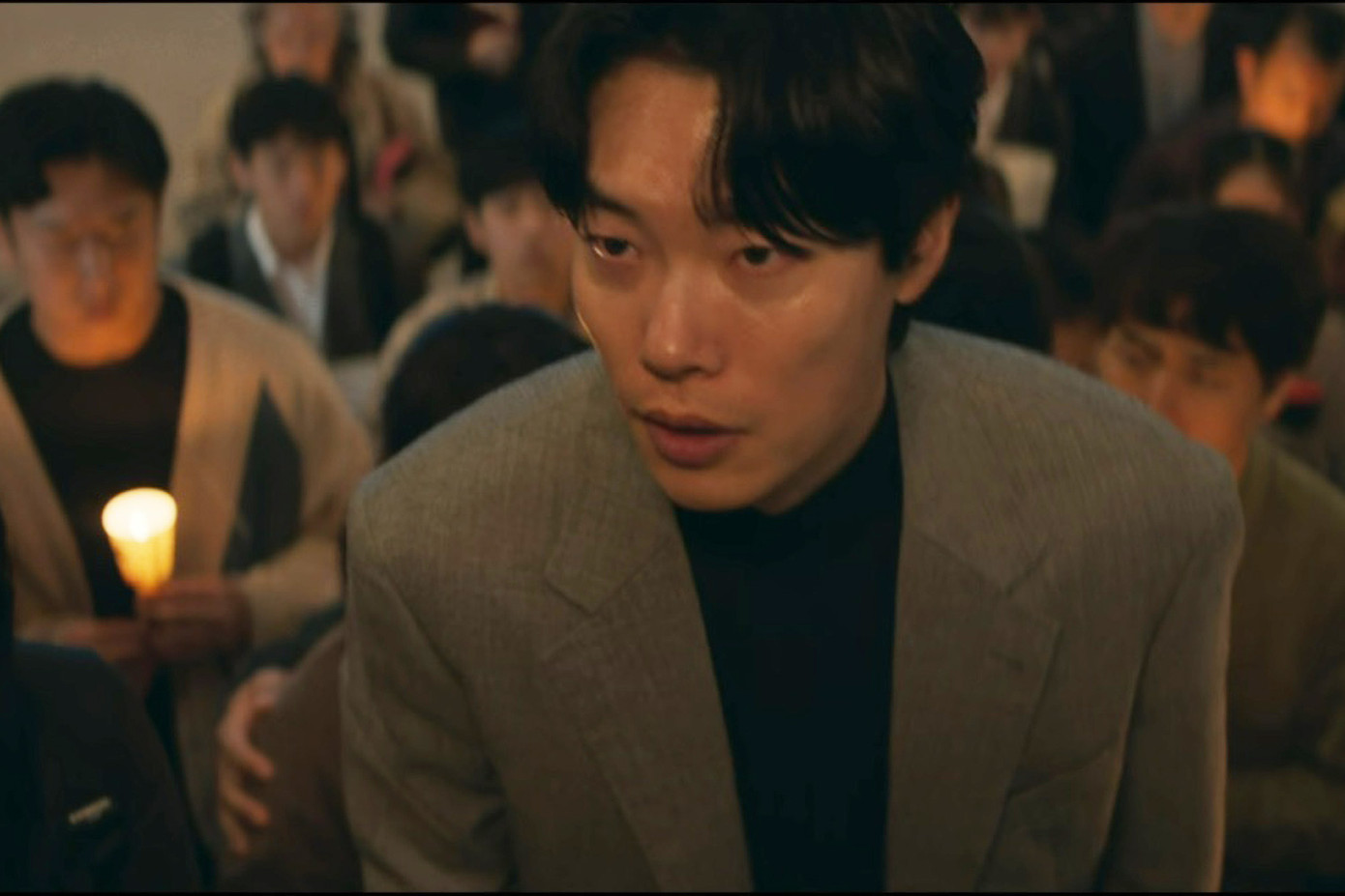 Revelations đang gây sốt trên Netfix. Revelations đang gây sốt trên Netfix.