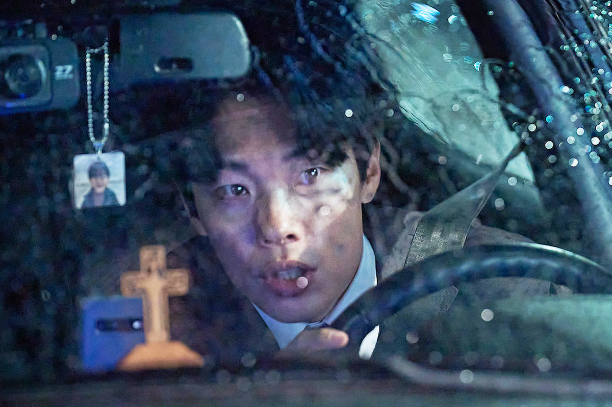 Ryu Jun Yeol ghi điểm với vai mục sư nhiều góc khuất.