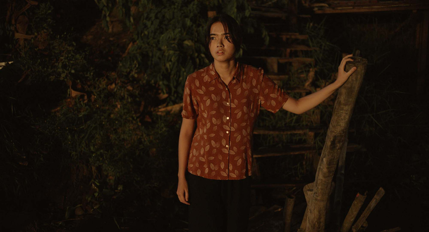 Tro tàn rực rỡ là dự án được đạo diễn Bùi Thạc Chuyên ấp ủ trong nhiều năm trời. Tro tàn rực rỡ là dự án được đạo diễn Bùi Thạc Chuyên ấp ủ trong nhiều năm trời.