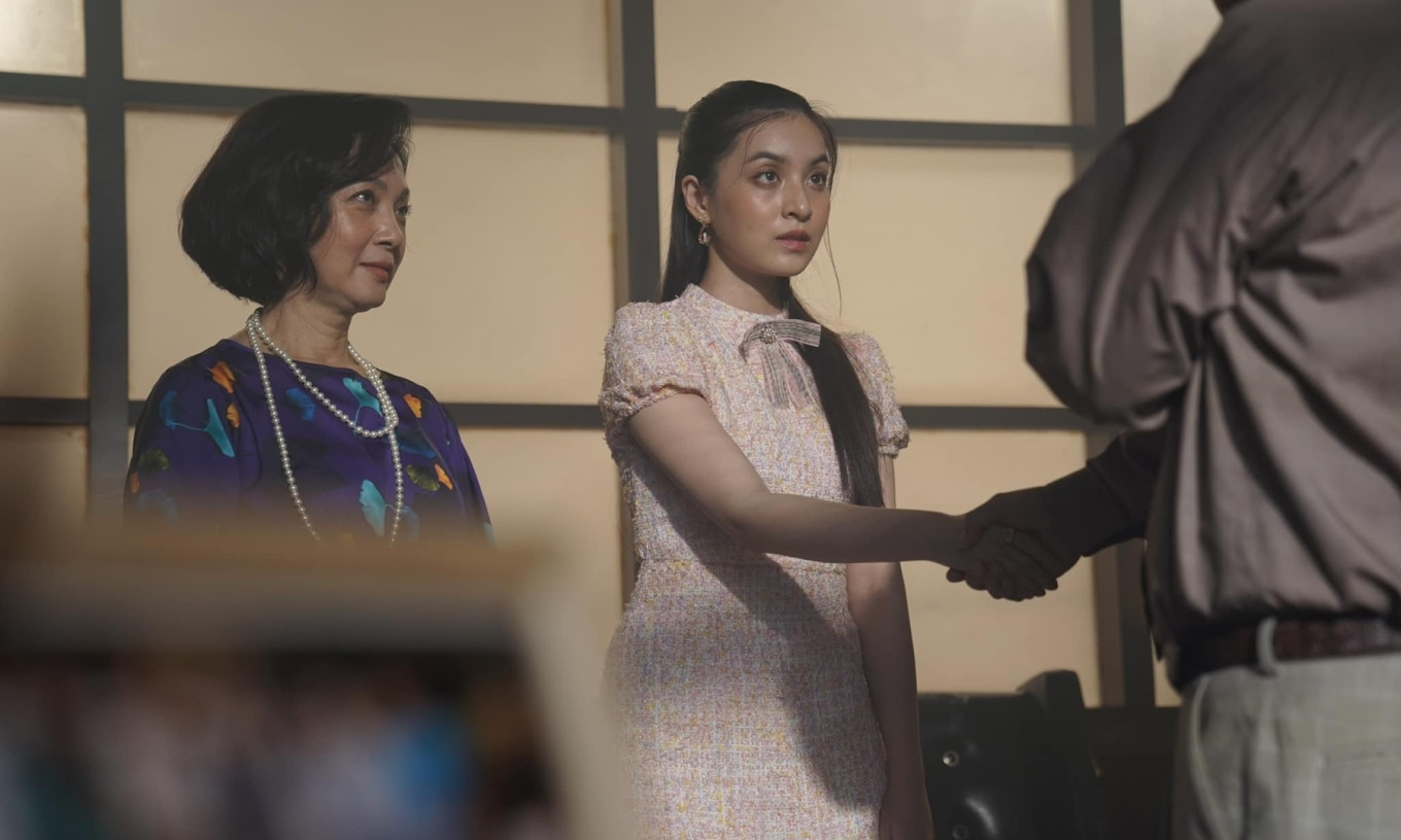 Ngoài NSND Lê Khanh, các diễn viên trong phim đều là gương mặt trẻ, không quá nổi tiếng. Ngoài NSND Lê Khanh, các diễn viên trong phim đều là gương mặt trẻ, không quá nổi tiếng.