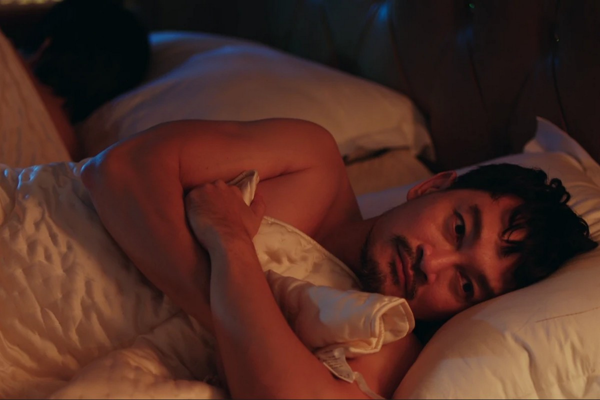 Phim Trà của Lê Hoàng có nhiều cảnh nóng nhưng bị khán giả hắt hủi tại rạp. Phim Trà của Lê Hoàng có nhiều cảnh nóng nhưng bị khán giả hắt hủi tại rạp.