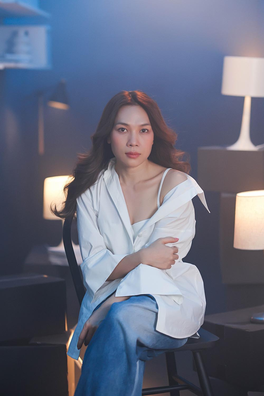 MV có phần hình ảnh và âm nhạc đơn giản. MV có phần hình ảnh và âm nhạc đơn giản.