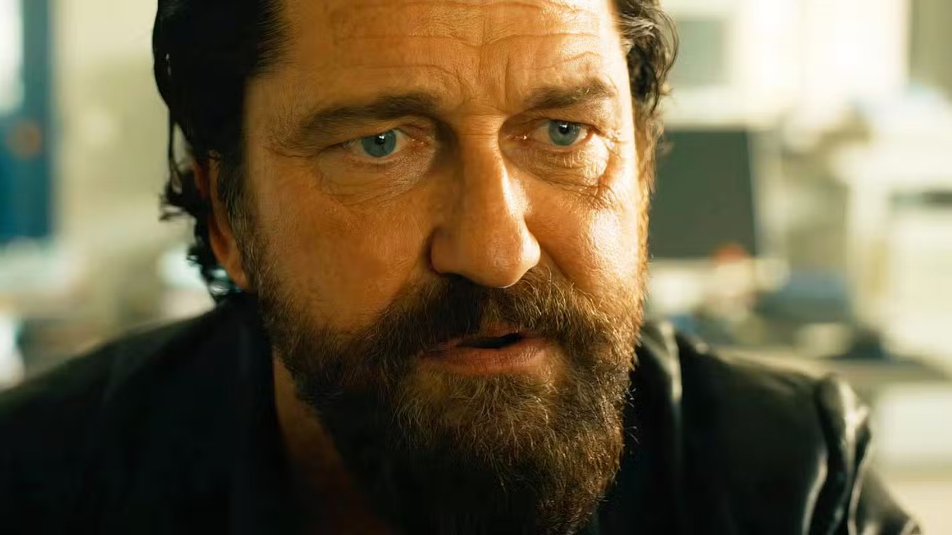 Gerard Butler vẫn phong độ dù đã bước qua tuổi 55.