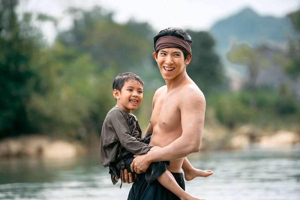 Đèn âm hồn là một bất ngờ lớn tại phòng vé đầu năm nay.