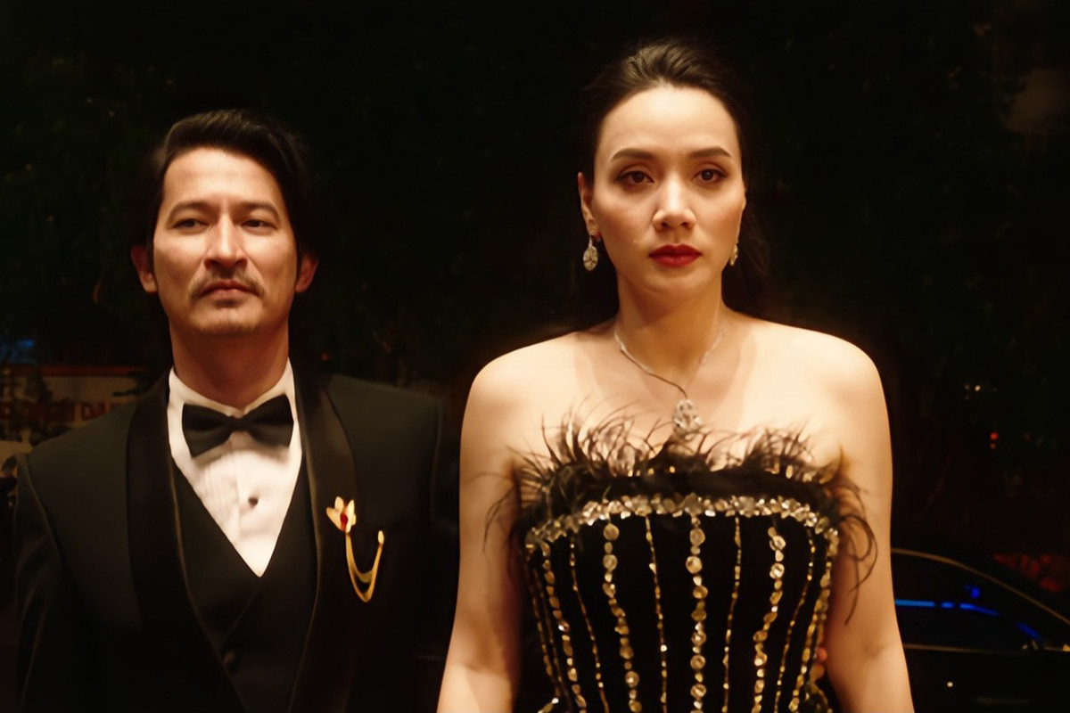 Trang Nhung và Huy Khánh vào vai vợ chồng giàu có nhưng không hạnh phúc.