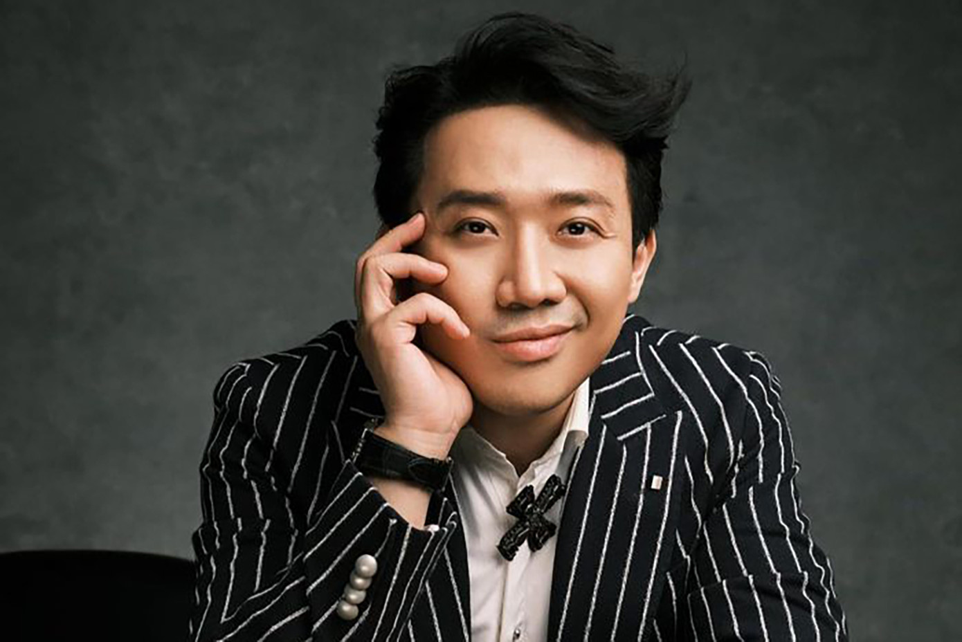 Dù không có phim chiếu rạp, Trấn Thành vẫn dính thị phi.