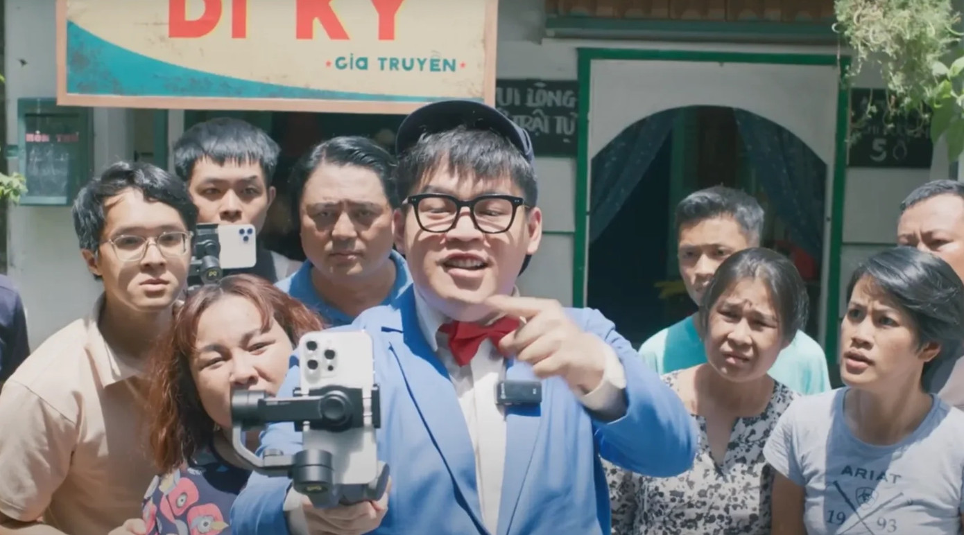 Một vài hình ảnh trong phim. Một vài hình ảnh trong phim.