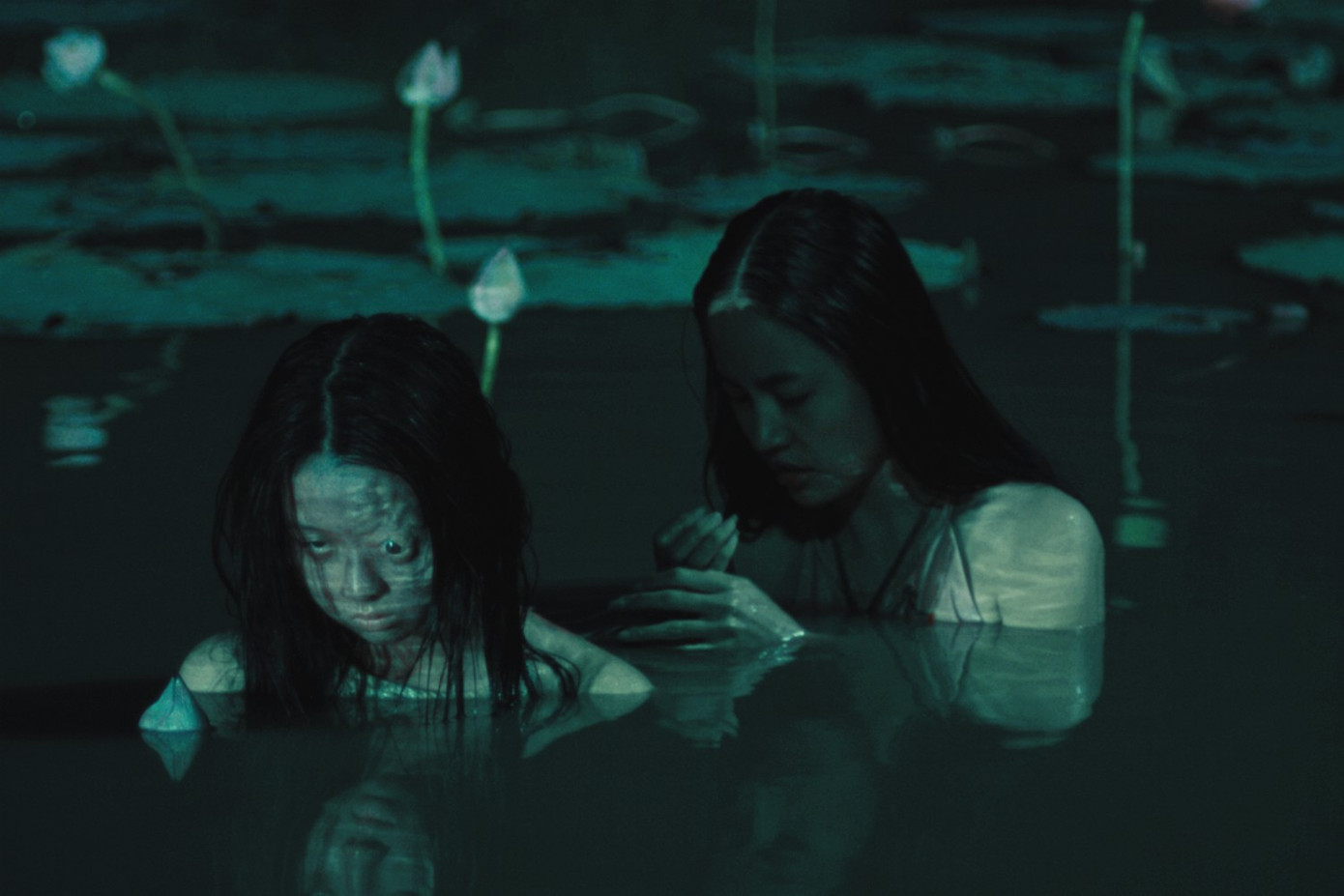 Một vài hình ảnh trong phim. Một vài hình ảnh trong phim.